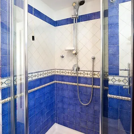 Ilary House - De Vivo Realty בית נופש *
